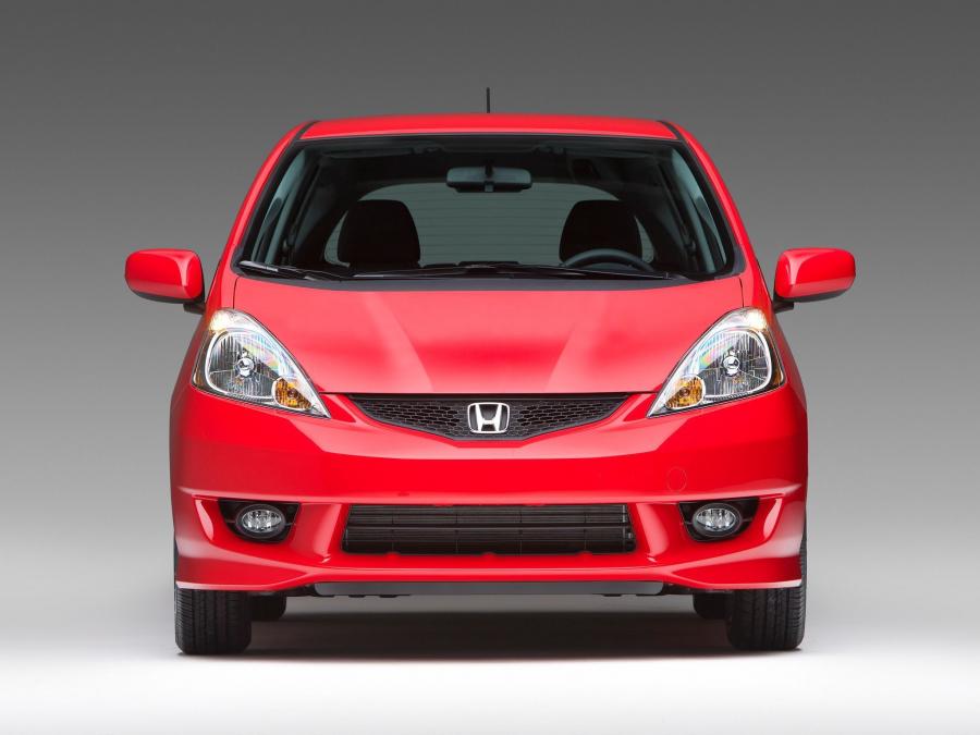  Honda Fit Sport 2008 года  (фото 11 из 32)